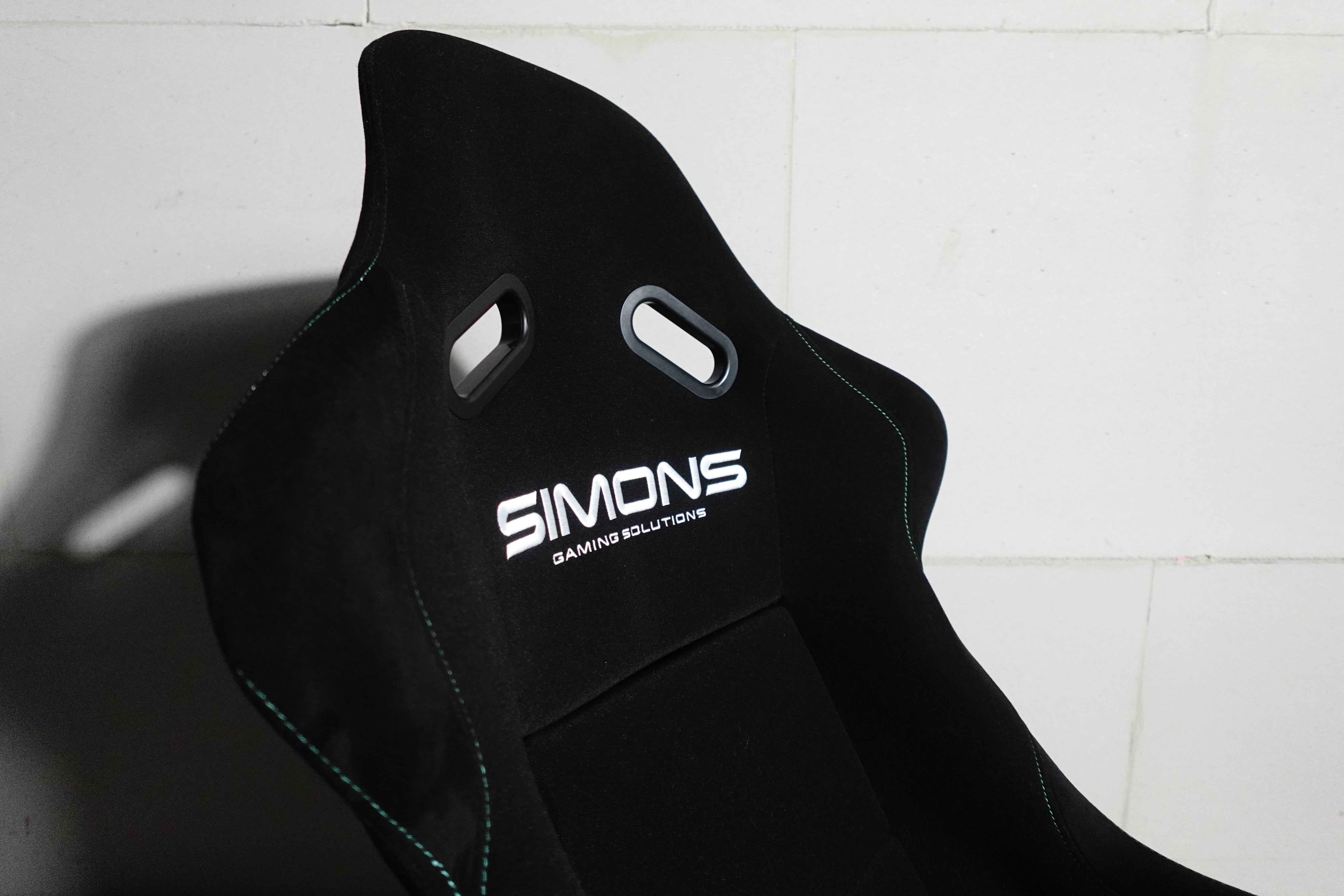 Simons Gaming Solutions S1 seat - turquoise blue stitching 